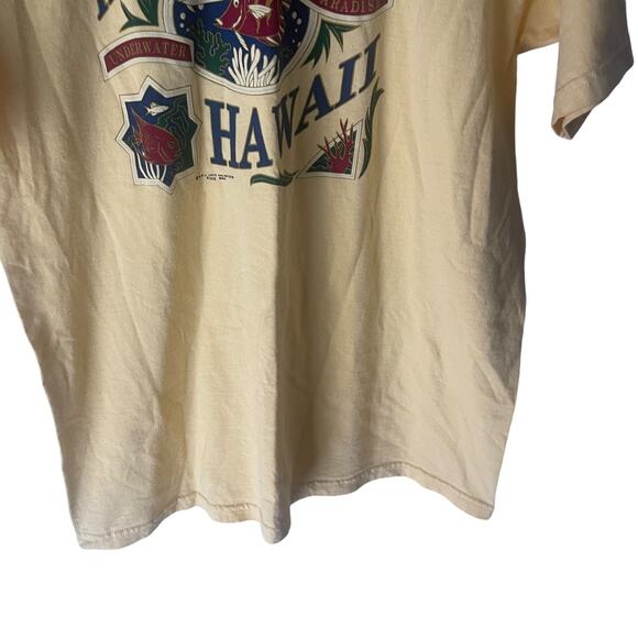 Gildan Vintage 90s Men Large Yellow Island Fishing Vacation T Shirt - Picture 3 of 7